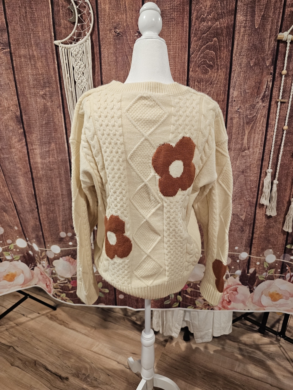 WISHLIST CABLE KNIT SWEATER SZ Lg - Picture 4 of 6